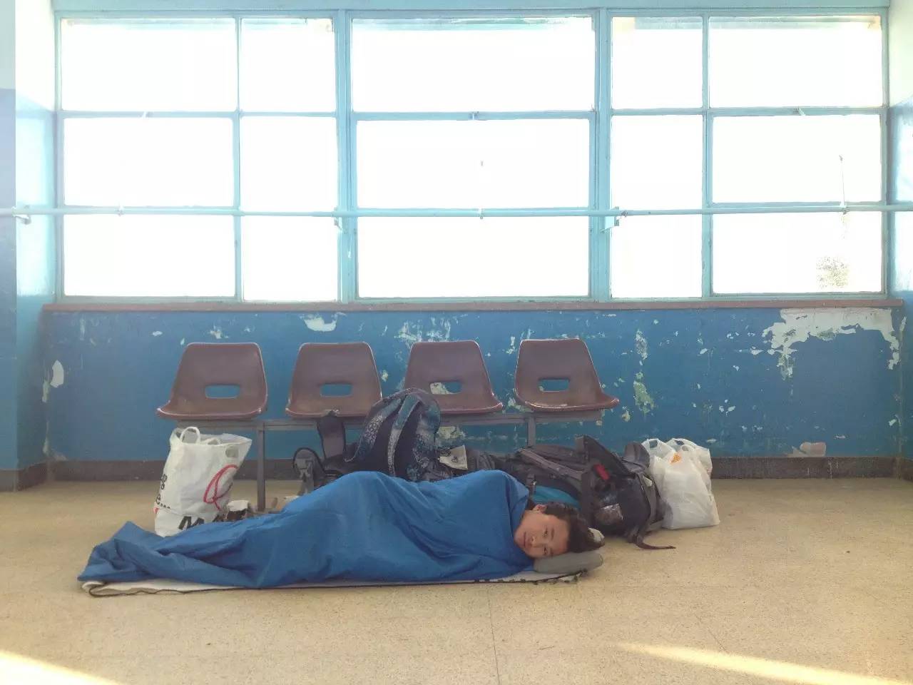 一个陕西汉子花7万元环游地球1圈，还带回一个美国女友！