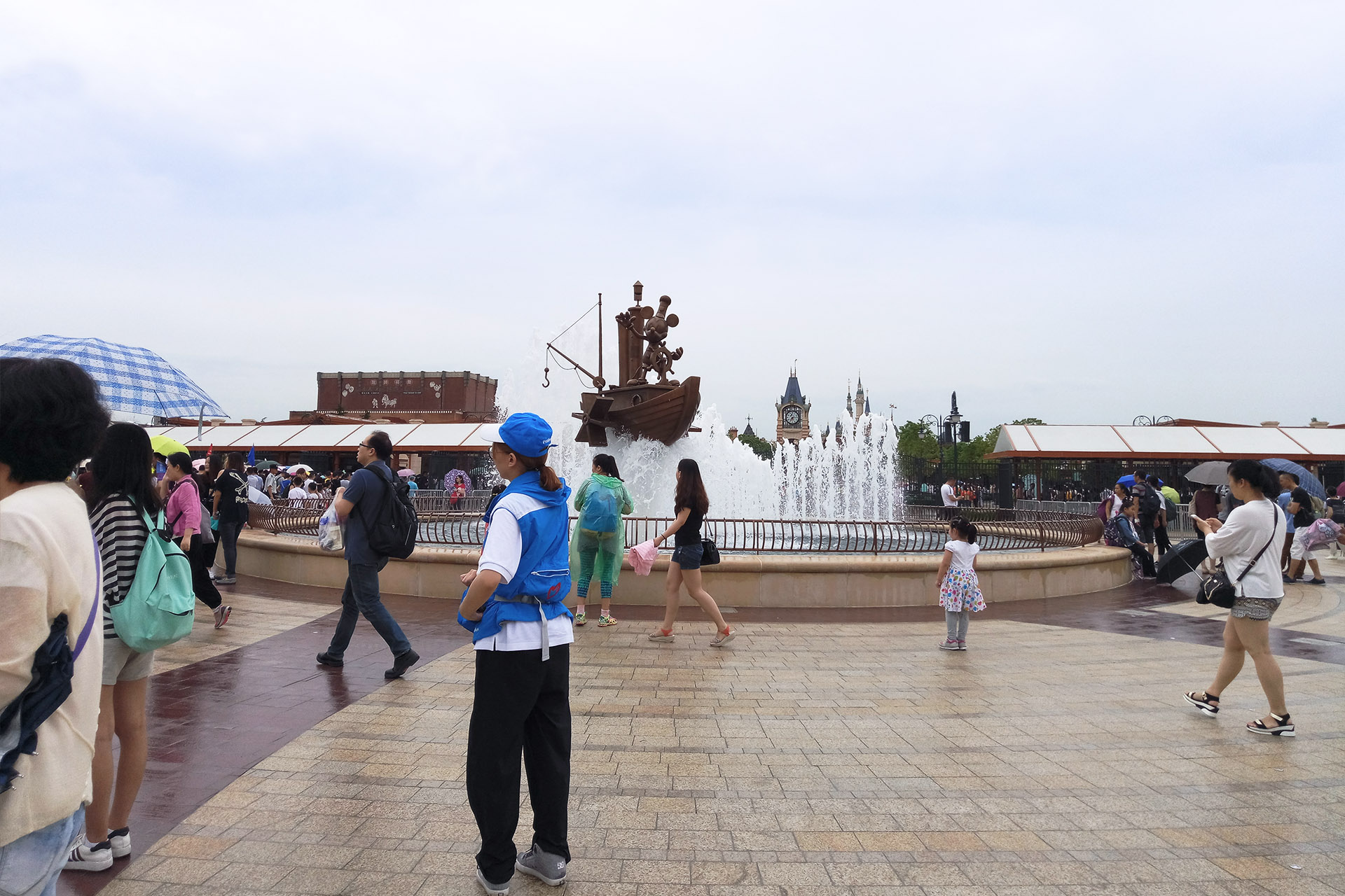 上海迪士尼好玩吗值得去吗,上海迪士尼一整天游玩攻略