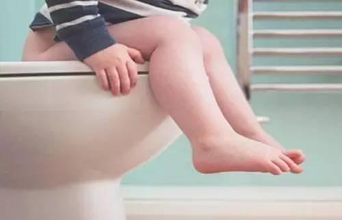 宝宝拉肚子医生怎么说,医生说宝宝腹泻吃什么益生菌