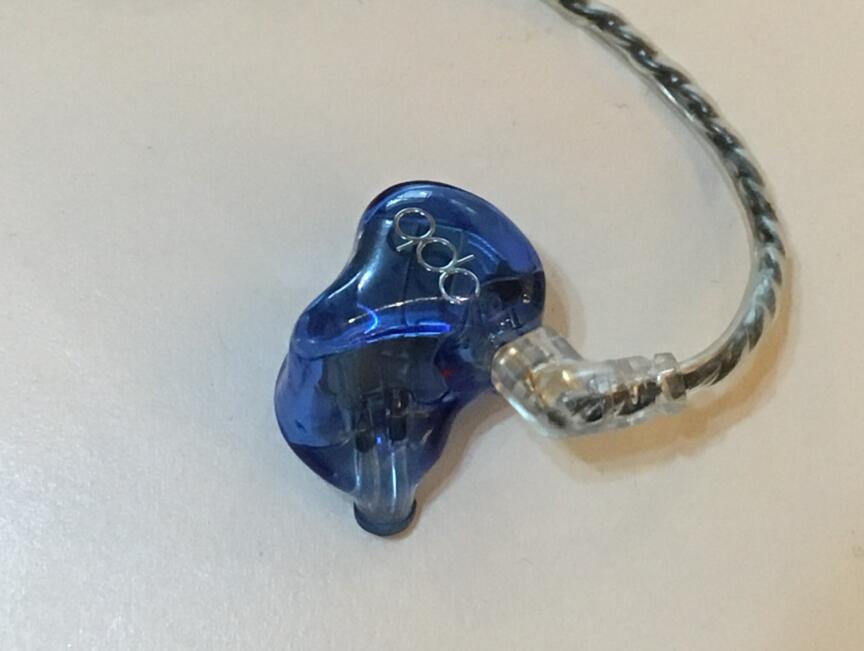 贵的良心——从黑黄鹂、QDC谈起，聊聊国产高端耳塞