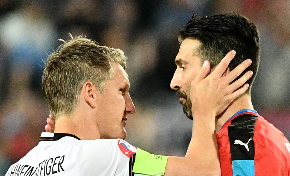 布冯和他的意大利，留给我们的不仅是传奇，更是青春挽歌！