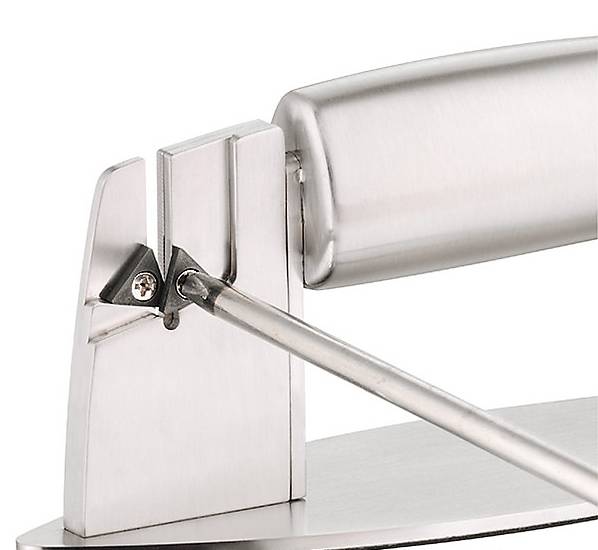 厨刀入门指南：为什么不能拿高级厨刀拍蒜？