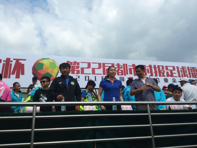 閮藉競鏃舵姤浠婃棩鐜板満鐩存挱,鍥炬枃鐩存挱瓒崇悆姣旇禌浠婃櫄