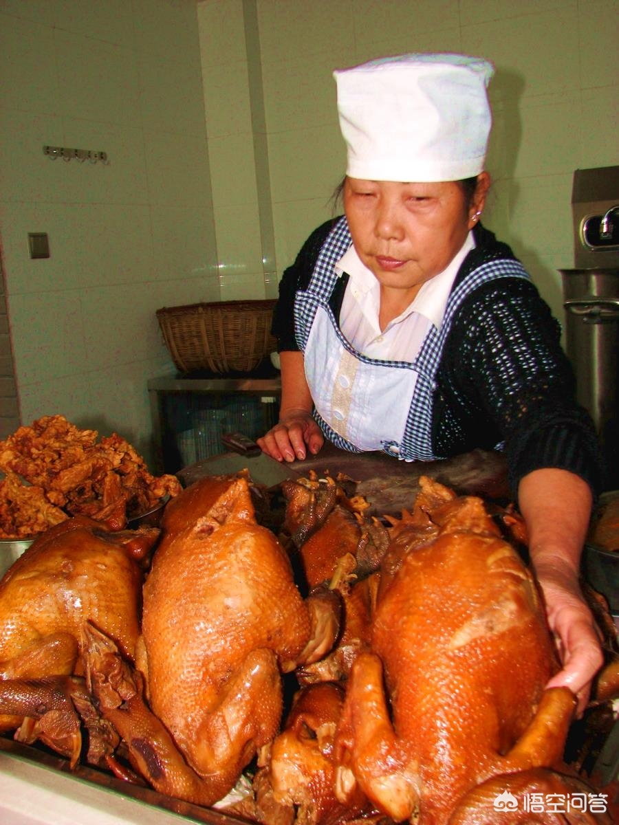 去弥勒旅游需要带哪些东西,去弥勒吃小吃