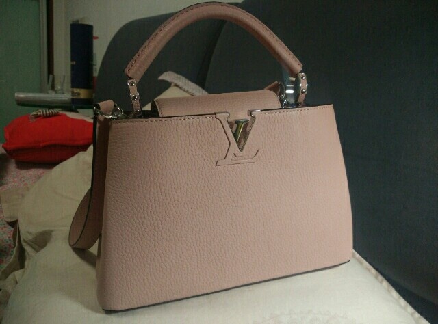 半年她居然集齐了这多款大牌包,看见喜欢的像着了迷