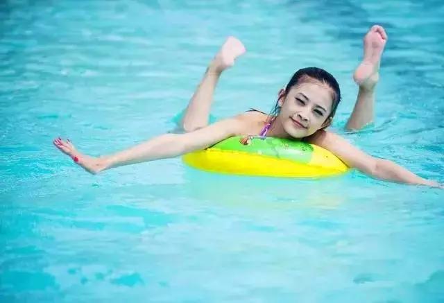 南充哪有好耍的游泳池,南充附近游泳池水上乐园