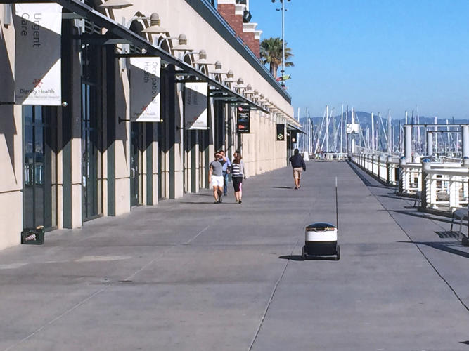 这家公司想用机器人解决“最后一公里”难题