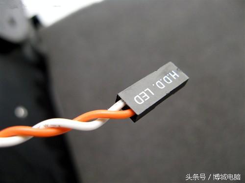 主机与主板的跳线,diy电脑机箱跳线与主板连接图解