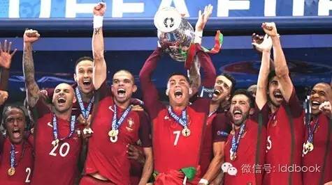 c罗从小展示出的天赋,c罗从一岁到33岁