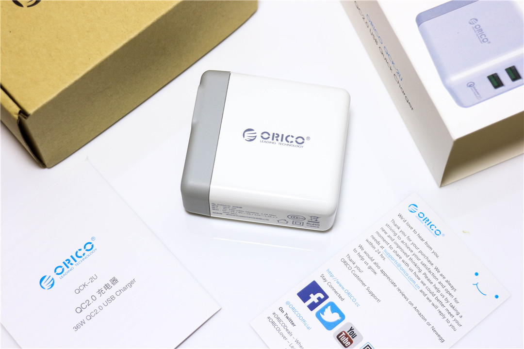 双口快速充电小钢炮，IPad也可2A满速充电