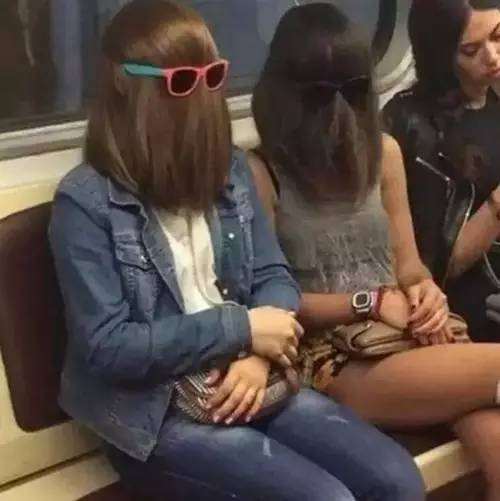 坐地铁坐过站是什么感觉,坐地铁坐过站的感觉