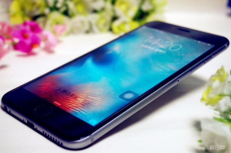 10年后都是很珍贵的回忆,十年前的手机还在用是情怀吗