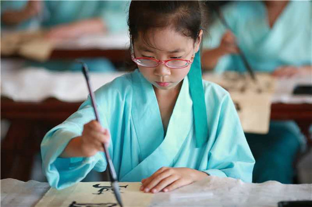 大汉骄子笃学有成，国学相伴筑梦远航