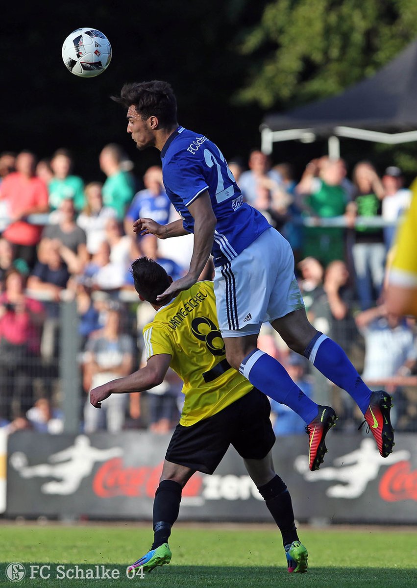 你强你先说沙尔克大比分狂胜Wanne-Eickel