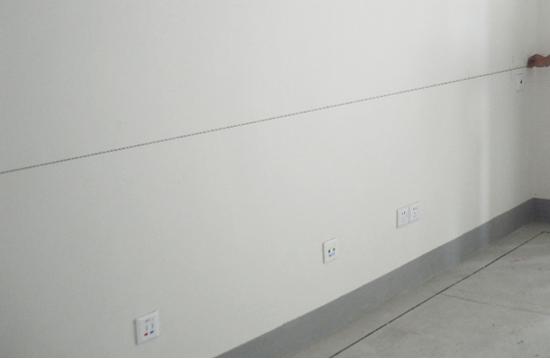 装修房子背景墙怎么做,新房背景墙的粘贴教程