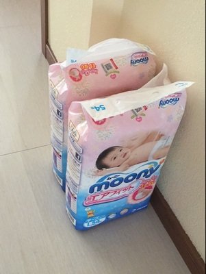 哪款尿不湿适合夏天的新生儿用,夏天用的尿不湿推荐