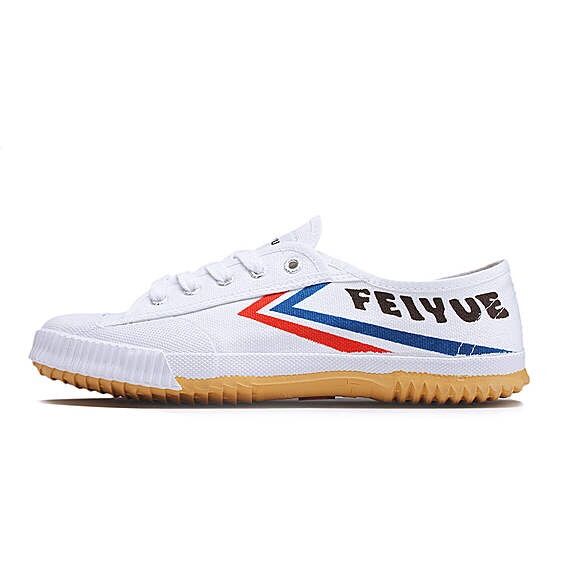 穿着特别舒服的男士运动鞋,男士运动鞋穿的轻便一点的