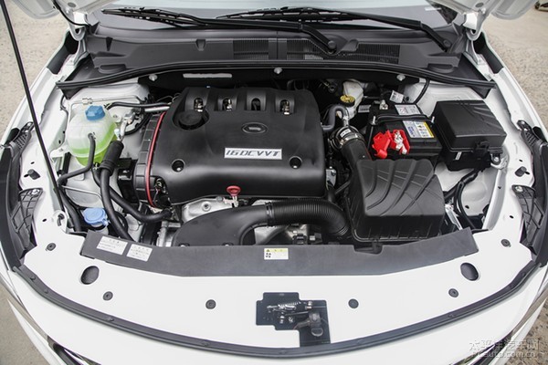 广汽传祺ga3s视界手动精英版,广汽传祺ga3s视界1.6l手动豪华版