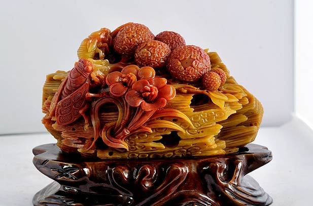 金丝玉和戈壁玉一样吗,戈壁玉和金丝玉