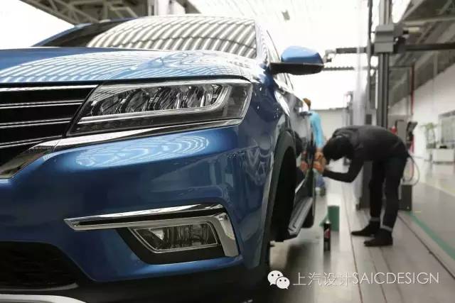 荣威2016rx5互联网自动版,荣威全新rx5模型