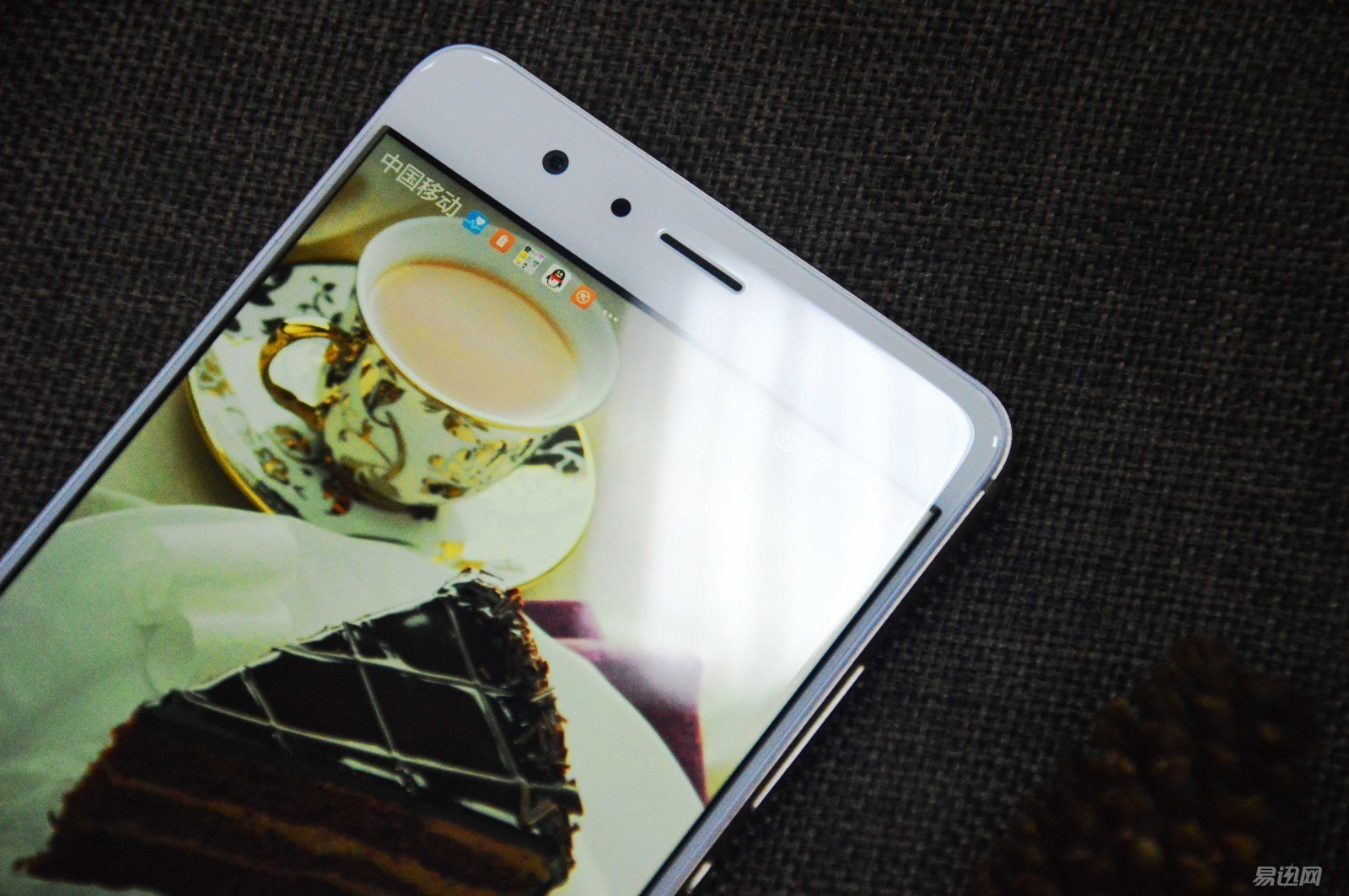 感受v8,荣耀v8华为功能