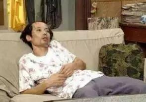 如何优雅地在大雨中漫步,下雨天怎么保持优雅的感觉