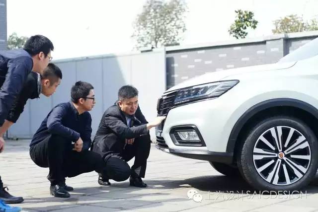 荣威2016rx5互联网自动版,荣威全新rx5模型