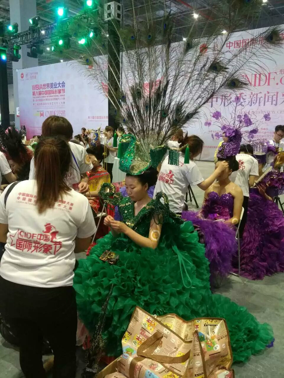 万人大赛完整版视频,世冠总决赛万人现场