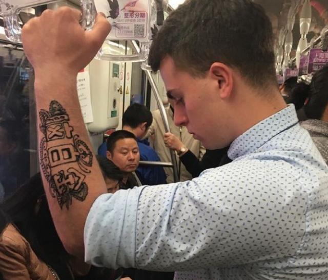 绝地求生大哥很难受,绝地求生大哥跑得真快