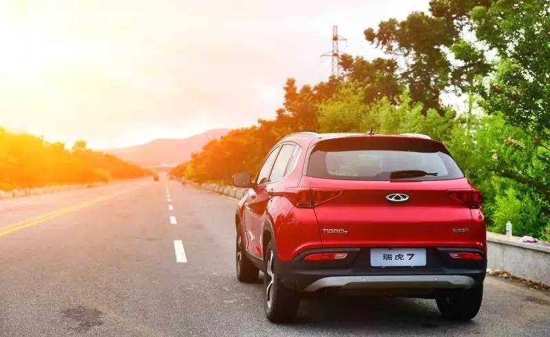 凹凸匠心榜:是怎样的一款车,能让他心甘情愿当司机