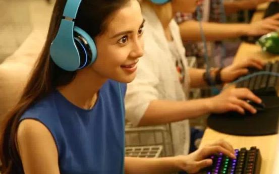 朴灿烈和周杰伦谁厉害,周杰伦朴灿烈