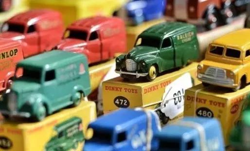 我们没有必要去国外学的英语,树立国际视野的英语