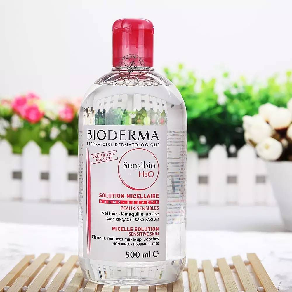 卸妆水卸妆棉用了会烂脸吗,什么样的卸妆水最好不要卸妆棉