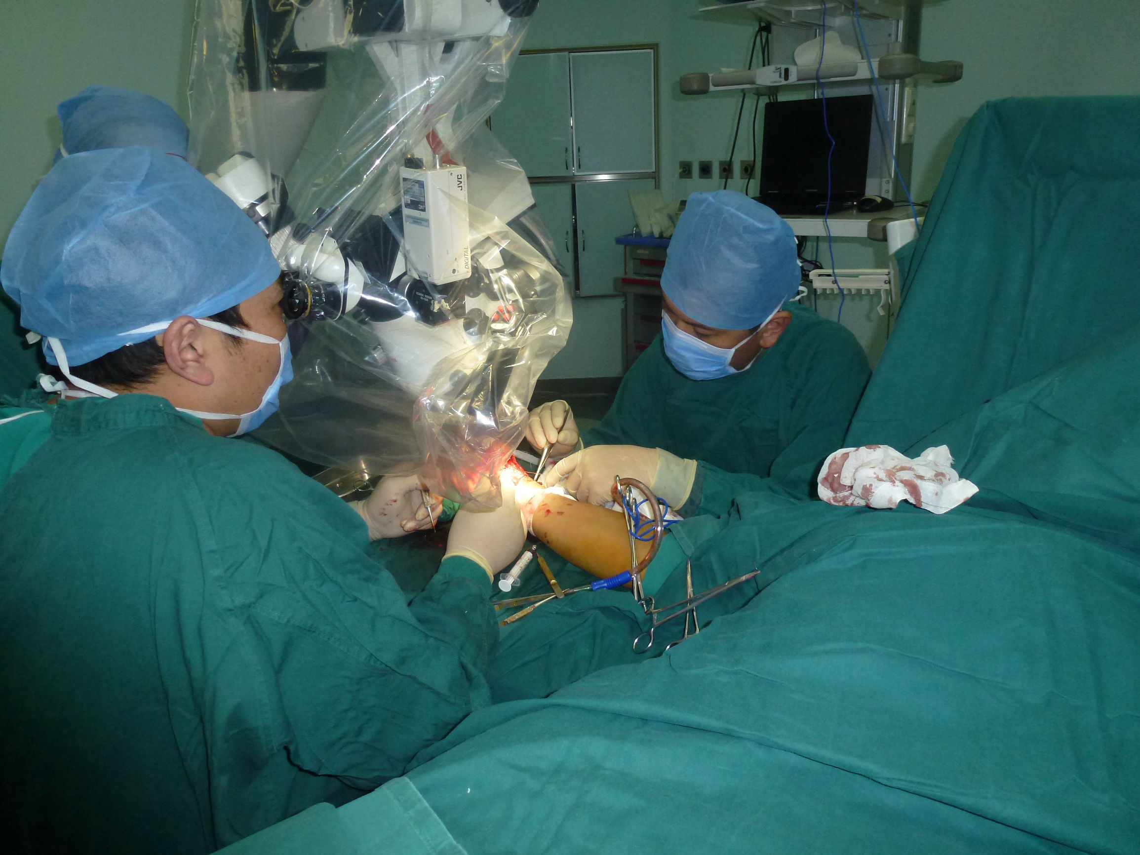 306医院骨科专家谈电锯伤手的处理