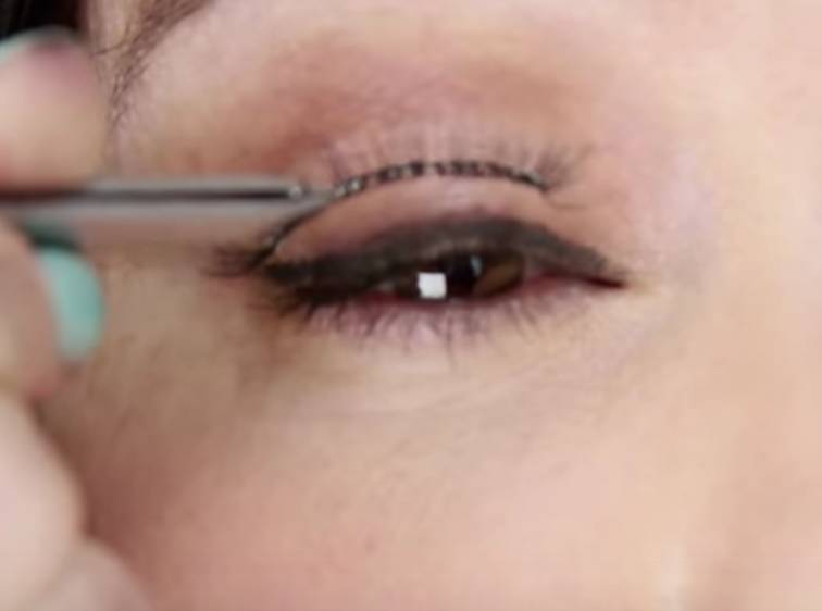 浓密假睫毛教程零基础手法,浓密假睫毛正确贴法教程
