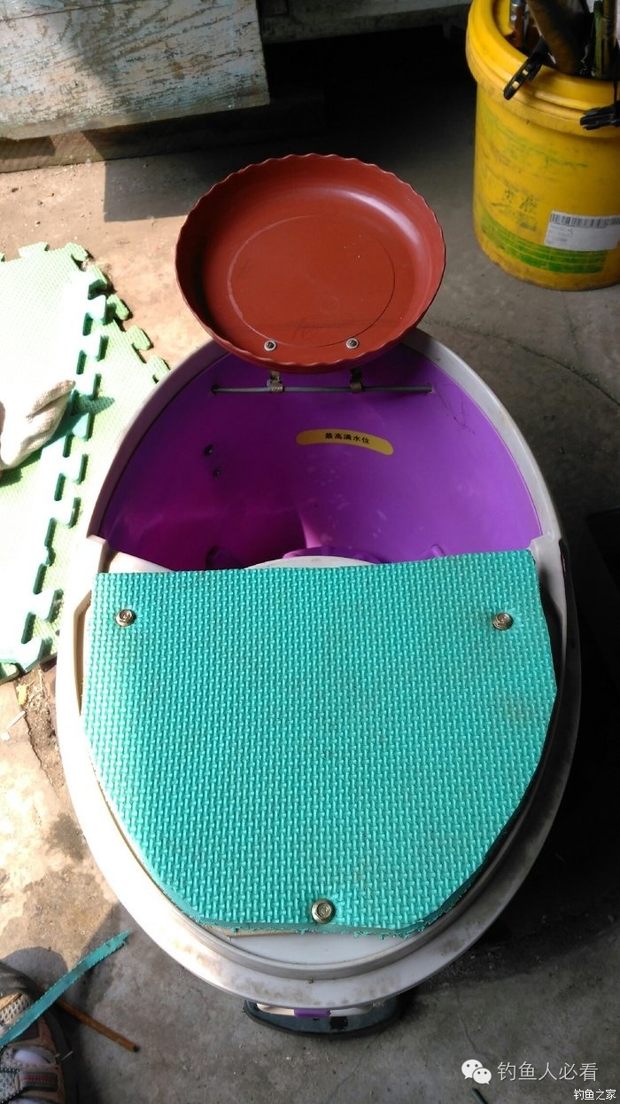 拖把桶改装钓箱,拖把桶改钓箱