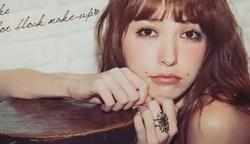 如何开眼角画眼线,有开眼角怎么画眼线