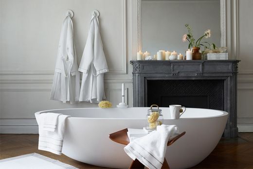 绾櫧瀹跺眳鏈嶅瑁呭コ绉嬪啲,zara娴佽鏂版绉嬪啲娉曞紡