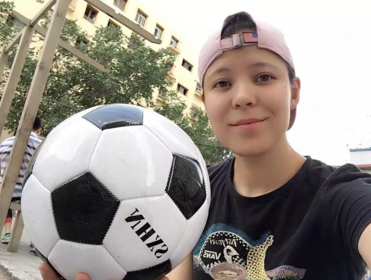 一位女网友的自白,新疆女球迷