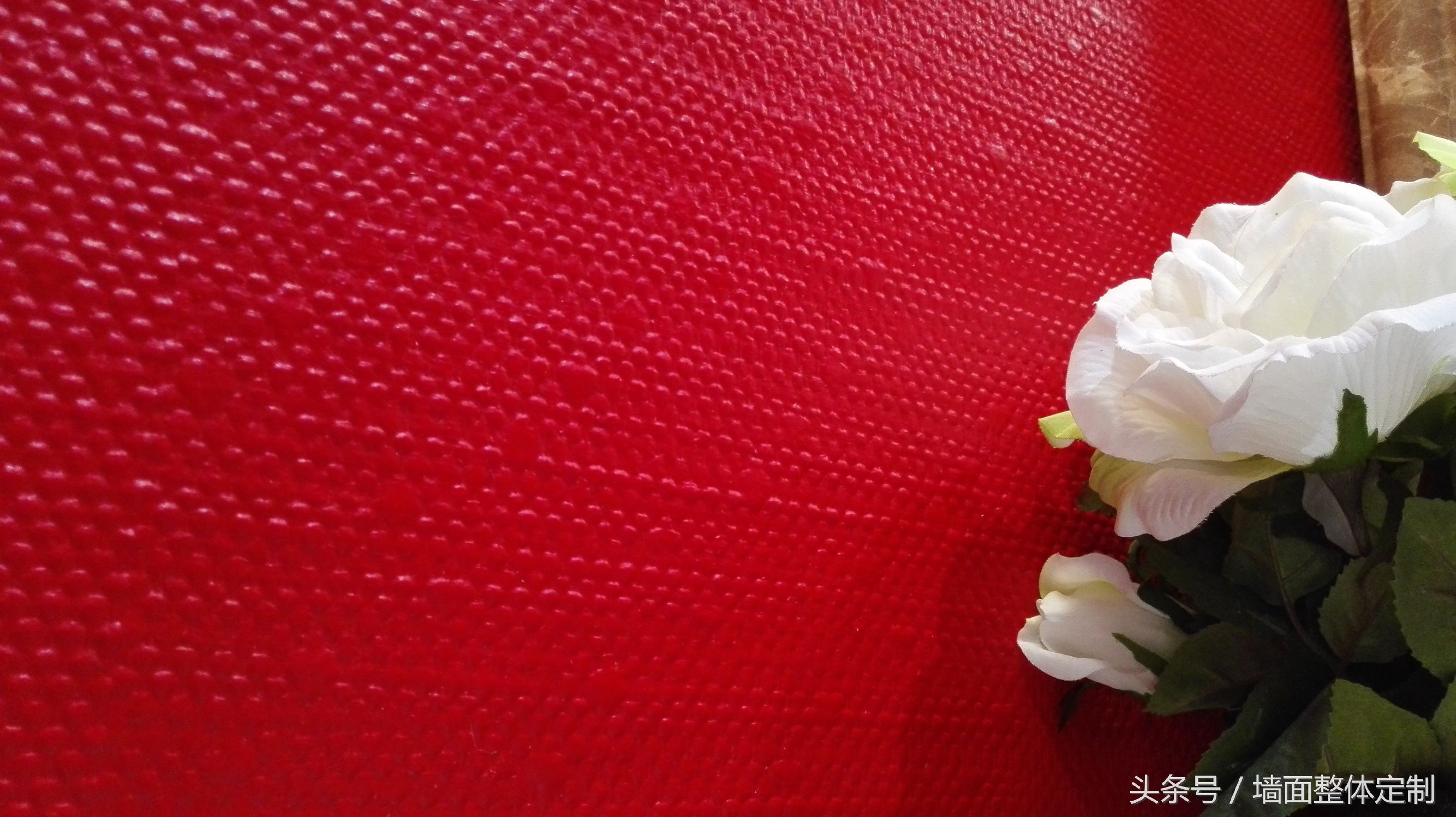 涂料还直接刷墙上？刷在石英壁布上会更好