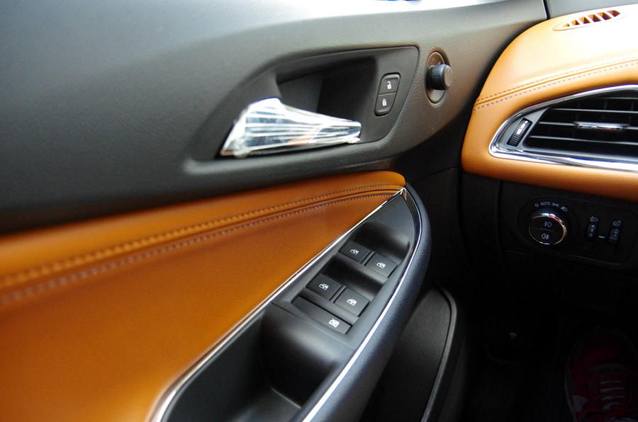 新科鲁兹评测,新科鲁兹好开吗