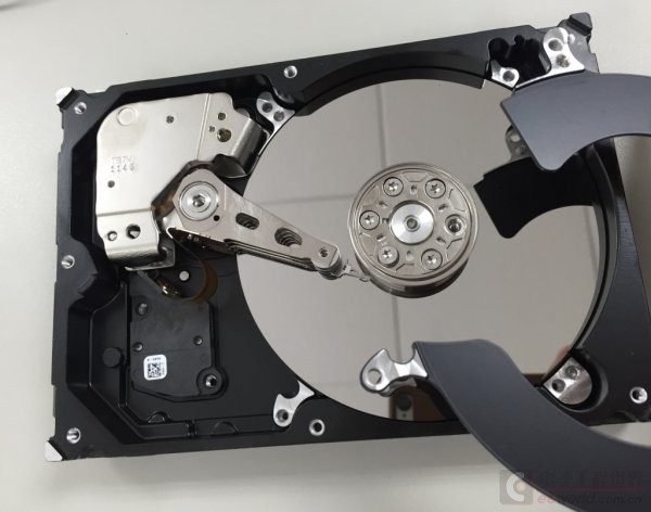 拆解机械硬盘有什么用处,拆解机械硬盘的方法