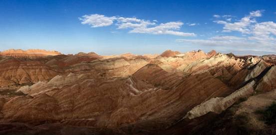 超多美图慎入！开神车，走丝路，这些不可思议的美景就在中国！