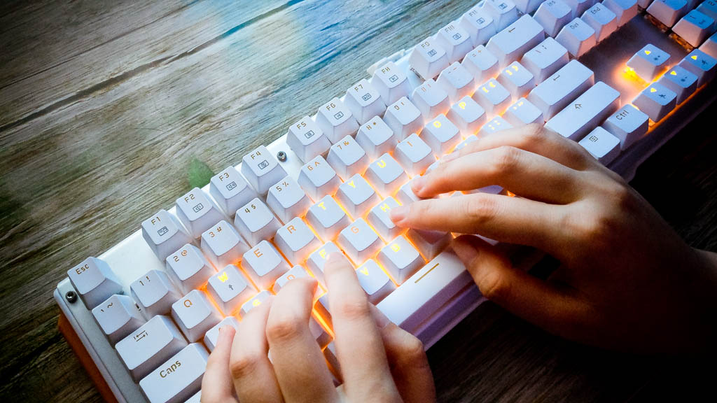 贱驴619机械键盘使用说明,贱驴619s键盘拆解