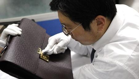 汽车内饰皮具如何保养,皮具保养小知识