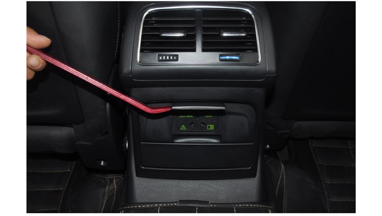 奥迪a6l楼兰宝盒安装教程,楼兰宝盒a6