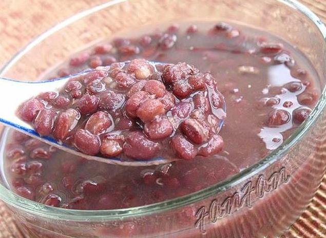 经期皮肤如何补水护肤,经期如何护理皮肤最好