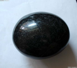 墨玉知多少，通经活络，明目润肺，消炎镇痛，防腐保鲜