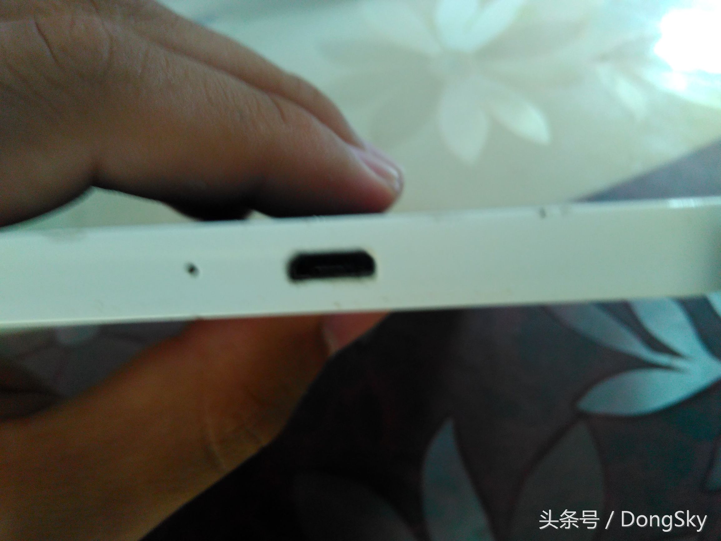 荣耀6plus是不是第一款双摄像头,荣耀6plus双摄像头是不是假的