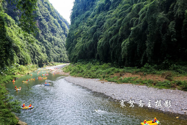 山水重庆美丽之城,中国爱情圣地阿依河